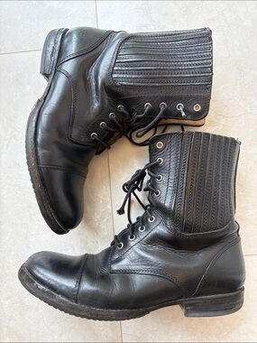 FRYE Veronica Combat Stitched Leather Boots - Black - Size 6.5